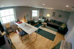 Superior 2- bed Apartment in Paddington